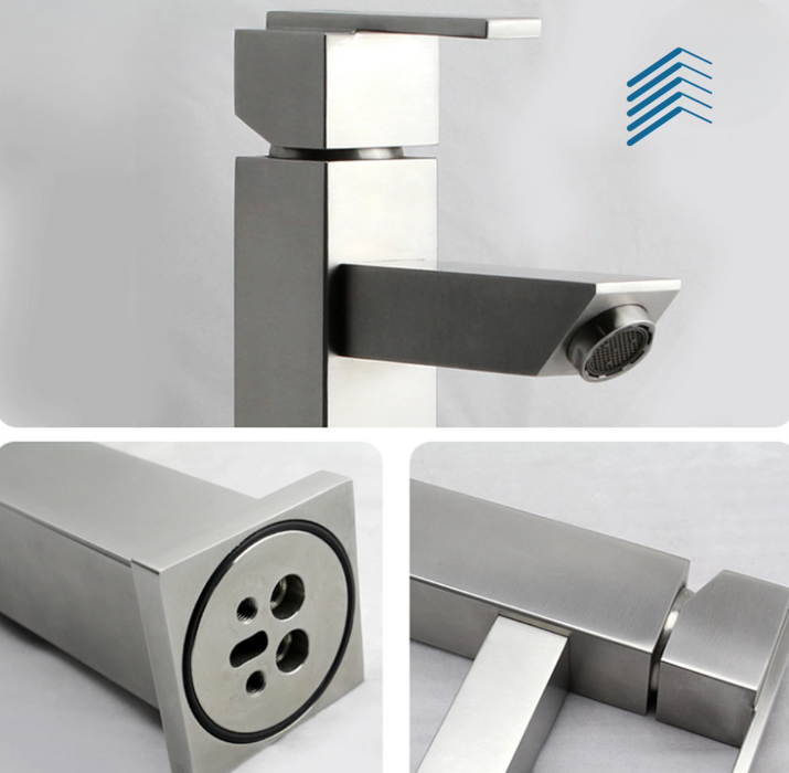 Short Neck Bath Faucet