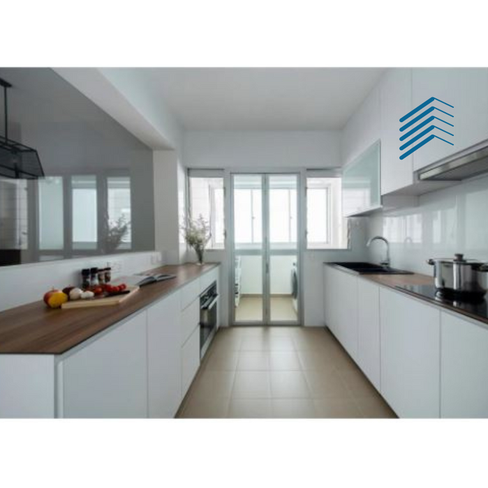 Glazed White Custom Kitchen Cabinetry and Kitchen Cabinet